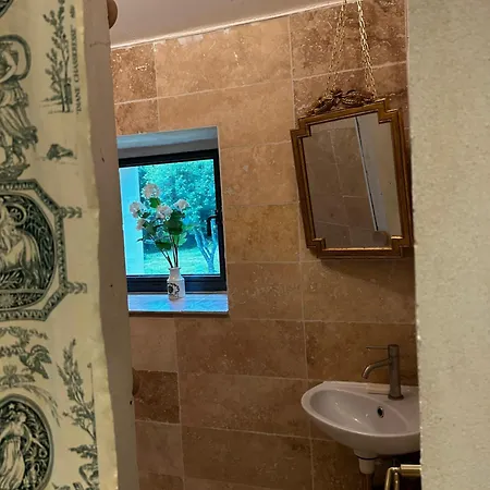 Perche Queen's Bedroom In Maisonnomadechic