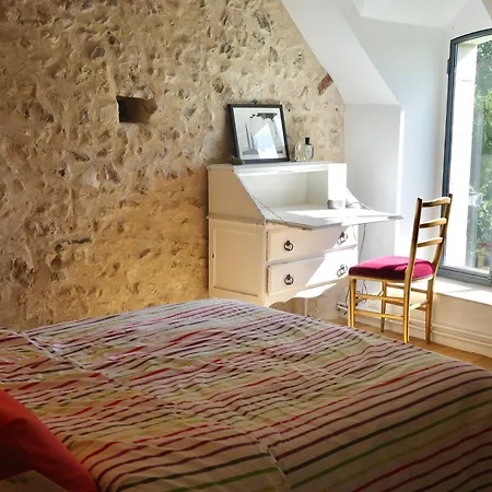 Bed & Breakfast Perche Queen's Bedroom In Maisonnomadechic Cour-Maugis-sur-Huisne