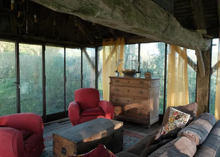 Perche Queen's Bedroom In Maisonnomadechic *